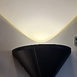 V lamp